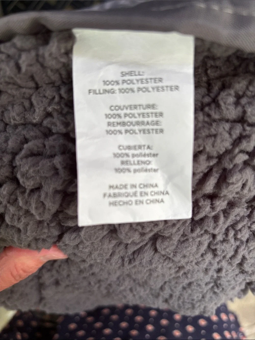 UGG foldable blanket - Picture 5 of 7